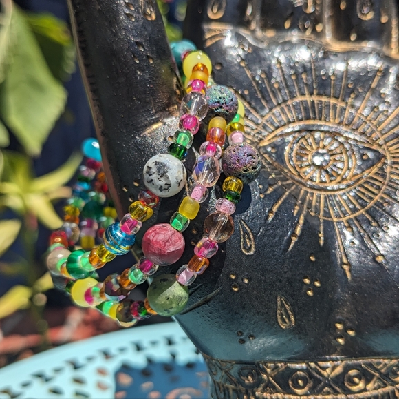 Jasper Lava Stone Energy Bracelet Handmade Cute Coil Memory Wire Crystals Beads - Picture 6 of 8